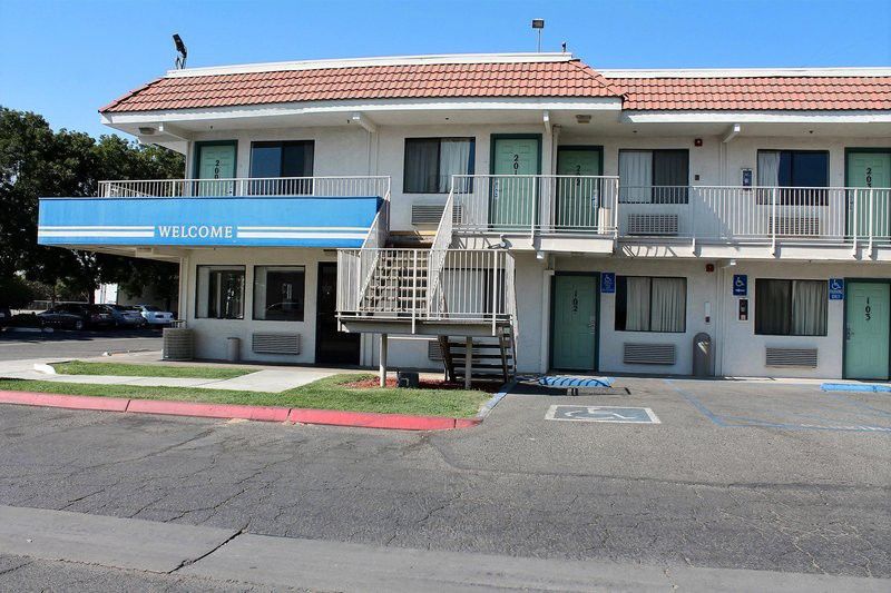 Motel 99 Fresno Exterior photo